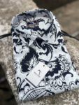 White Base black Big Leaf Print
